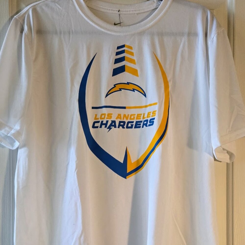 Nike LA Charger Tee in White